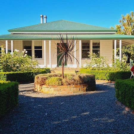 Bidwills Gem Villa Greytown Bagian luar foto