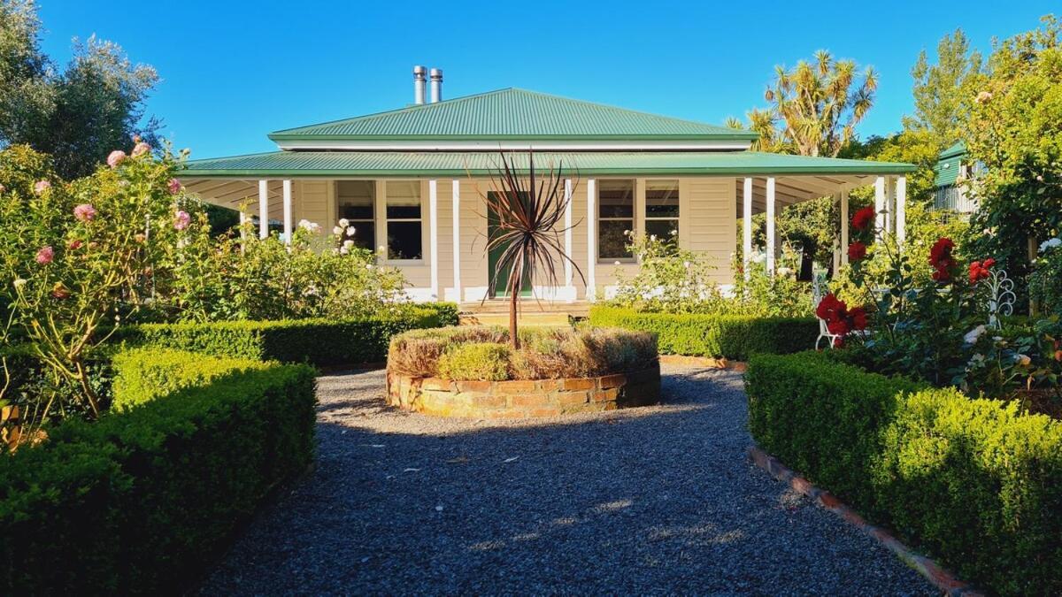 Bidwills Gem Villa Greytown Bagian luar foto