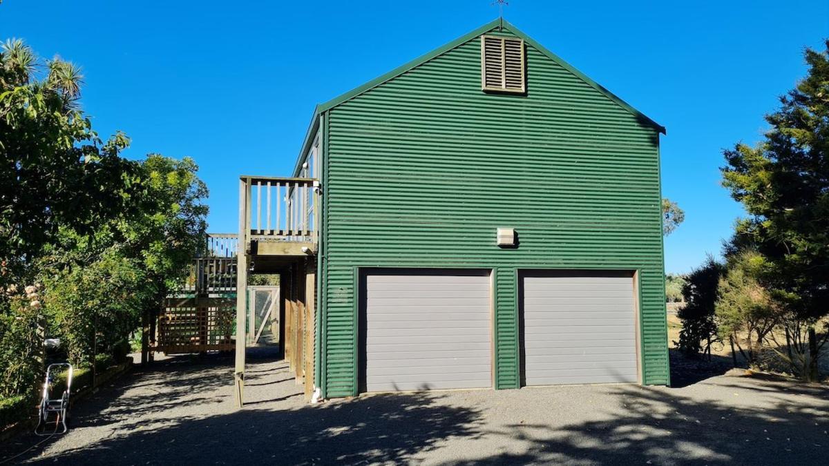 Bidwills Gem Villa Greytown Bagian luar foto